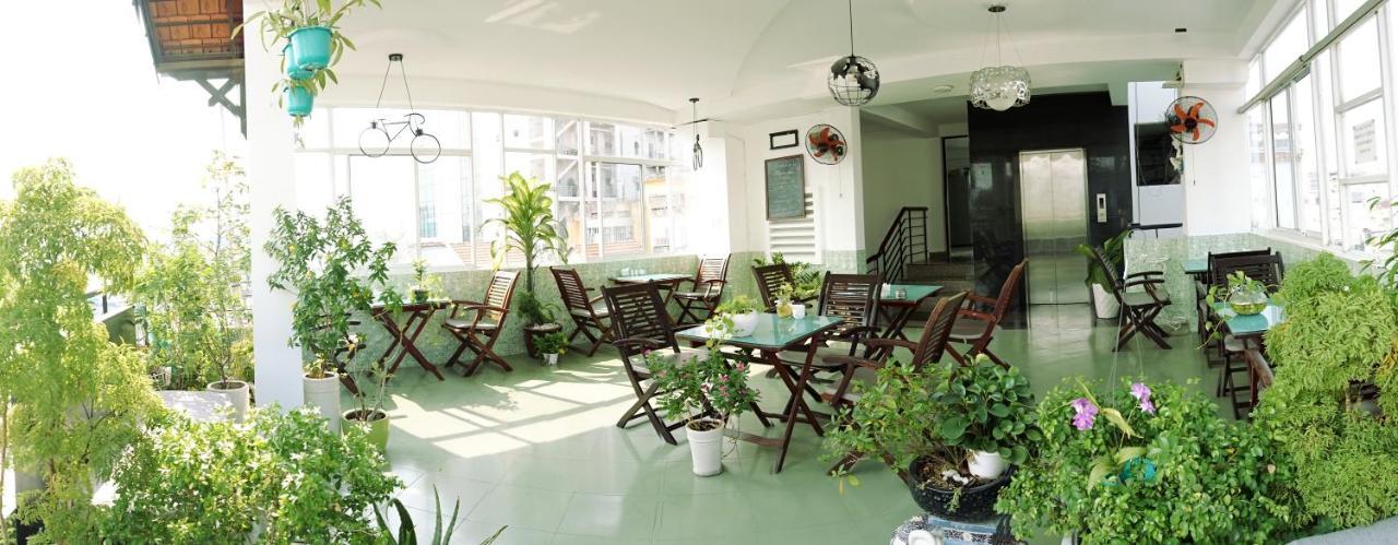 Green Suites Hotel Хошимин Екстериор снимка
